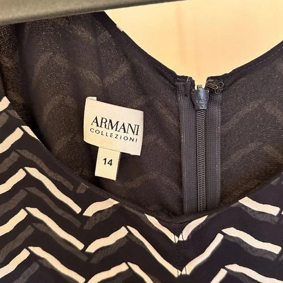 Armani Collezioni Herringbone Navy And White Print Shift Dress (RRP$995) Sz 14